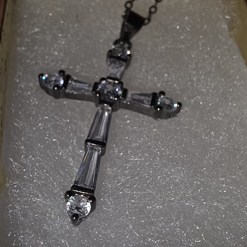 Gothic Oxidized Sterling Silver 925 CZ Cross Pendant Necklace - Picture 6 of 6